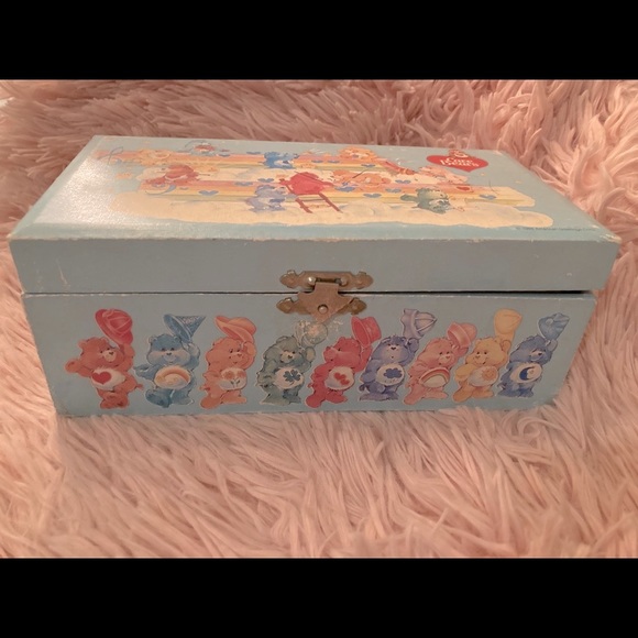 Vintage 1985 Care Bears Musical Jewelry Box - Picture 2 of 10